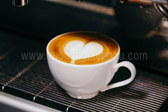 cafe latte tạo hình đẹp mắt