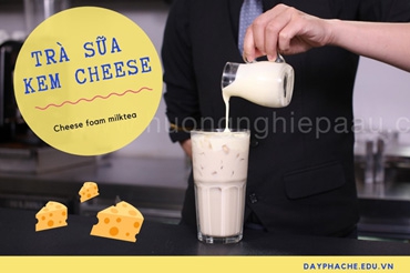 Cần phải sử dụng máy đánh trứng để làm kem cheese không?
