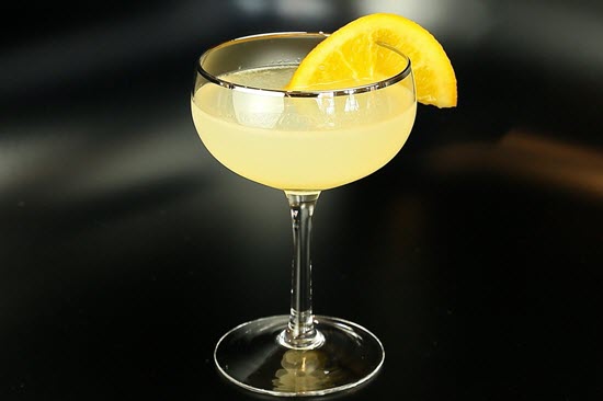 hình cocktail breakfast martini