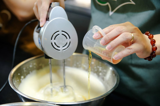xử lý kem làm từ trứng
