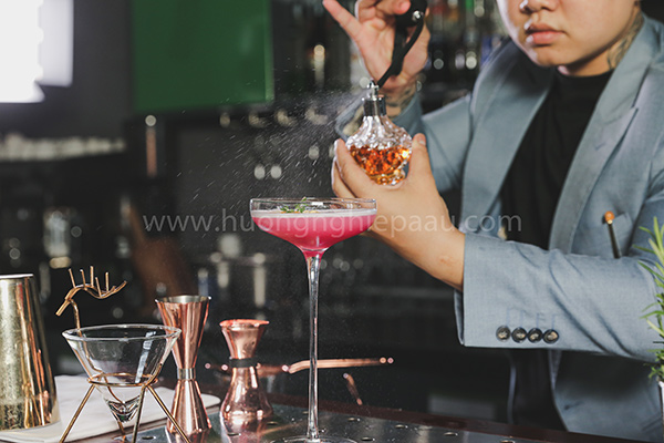 học nghề bartender