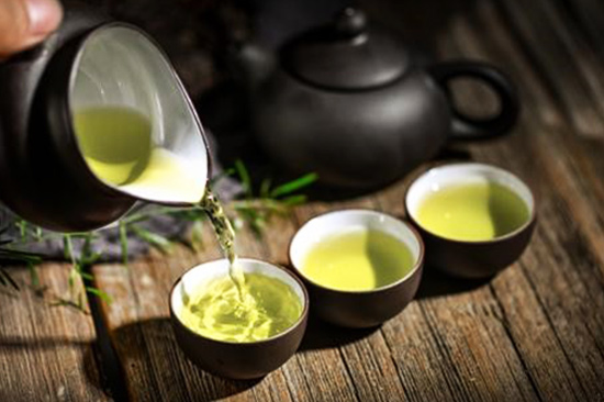 Uống trà Giá trị văn hóa trong đời sống người Việt